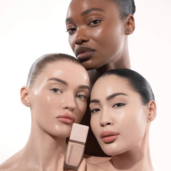 Тональний крем Natasha Denona Hy-Glam Foundation, відтінок 2N, 30 мл bcc-393 фото